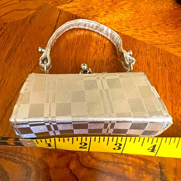 Two mini purses - Picture 2 of 5